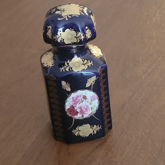 Vintage Limoges France Cobalt Blue Porcelain Jar 6” Tall Gold Gilt - Picture 13 of 13